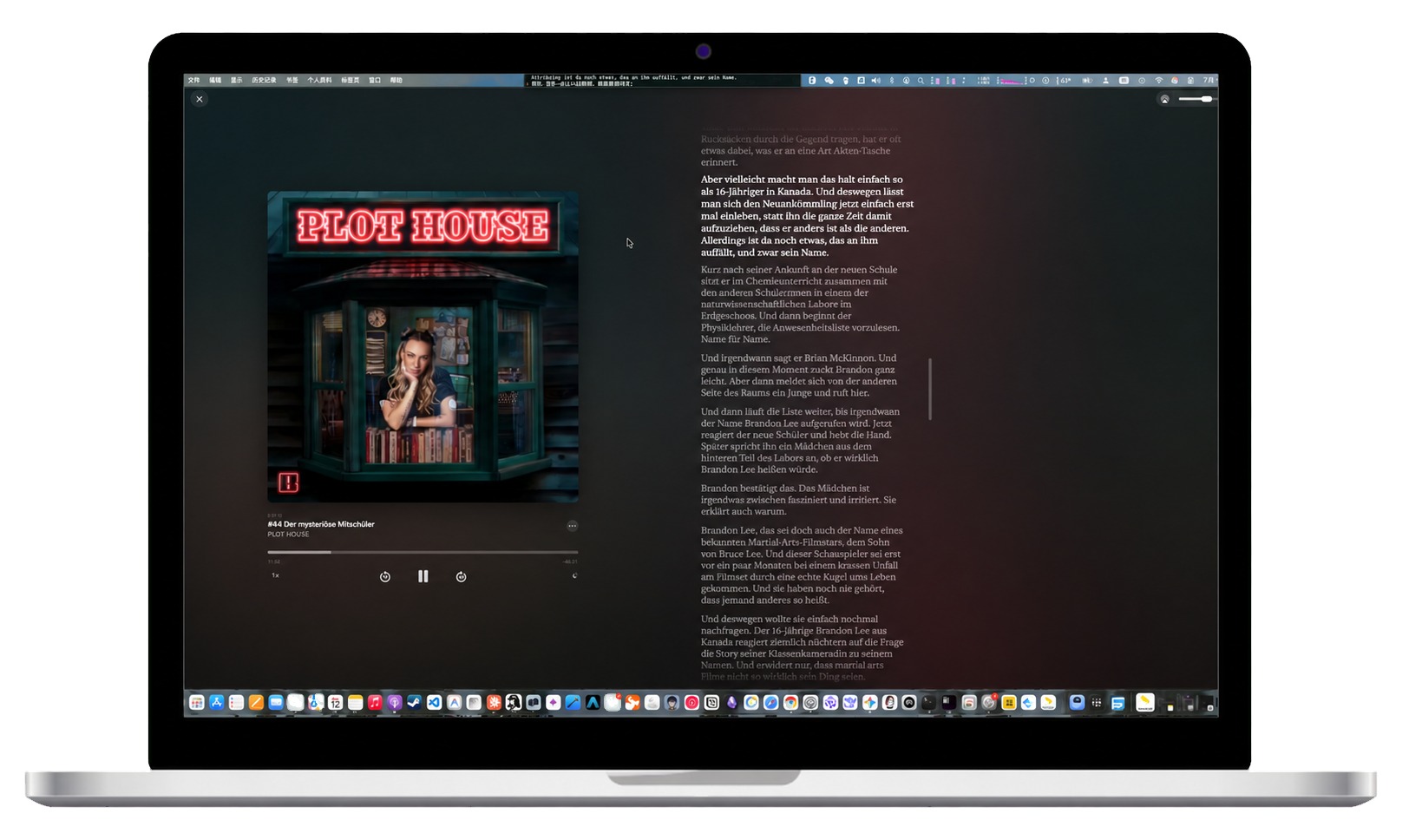 Upperband showing bilingual live captions above Apple Podcasts on a MacBook